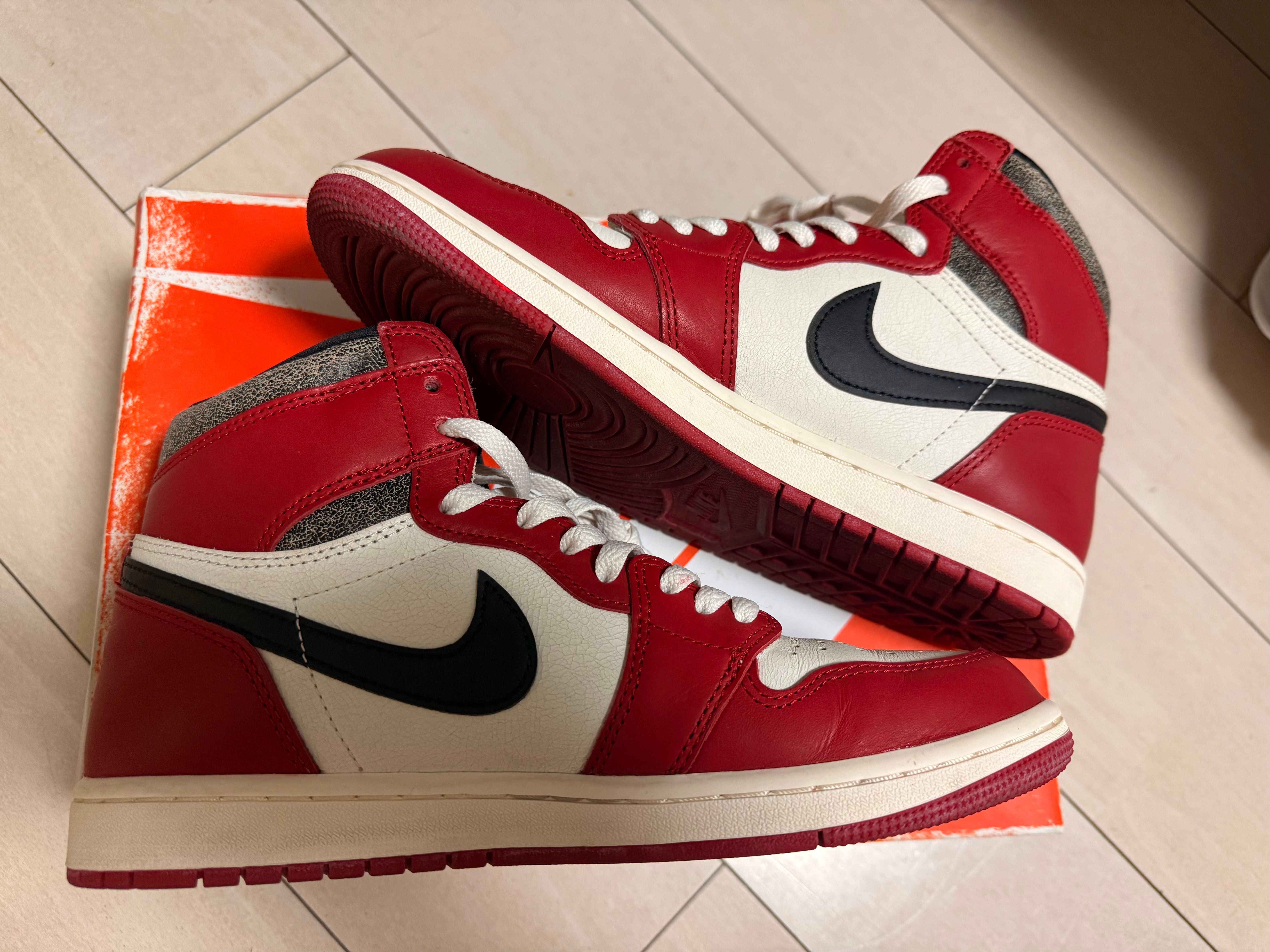 Nike Air Jordan 1 High OG "Lost & Found/Chicago"