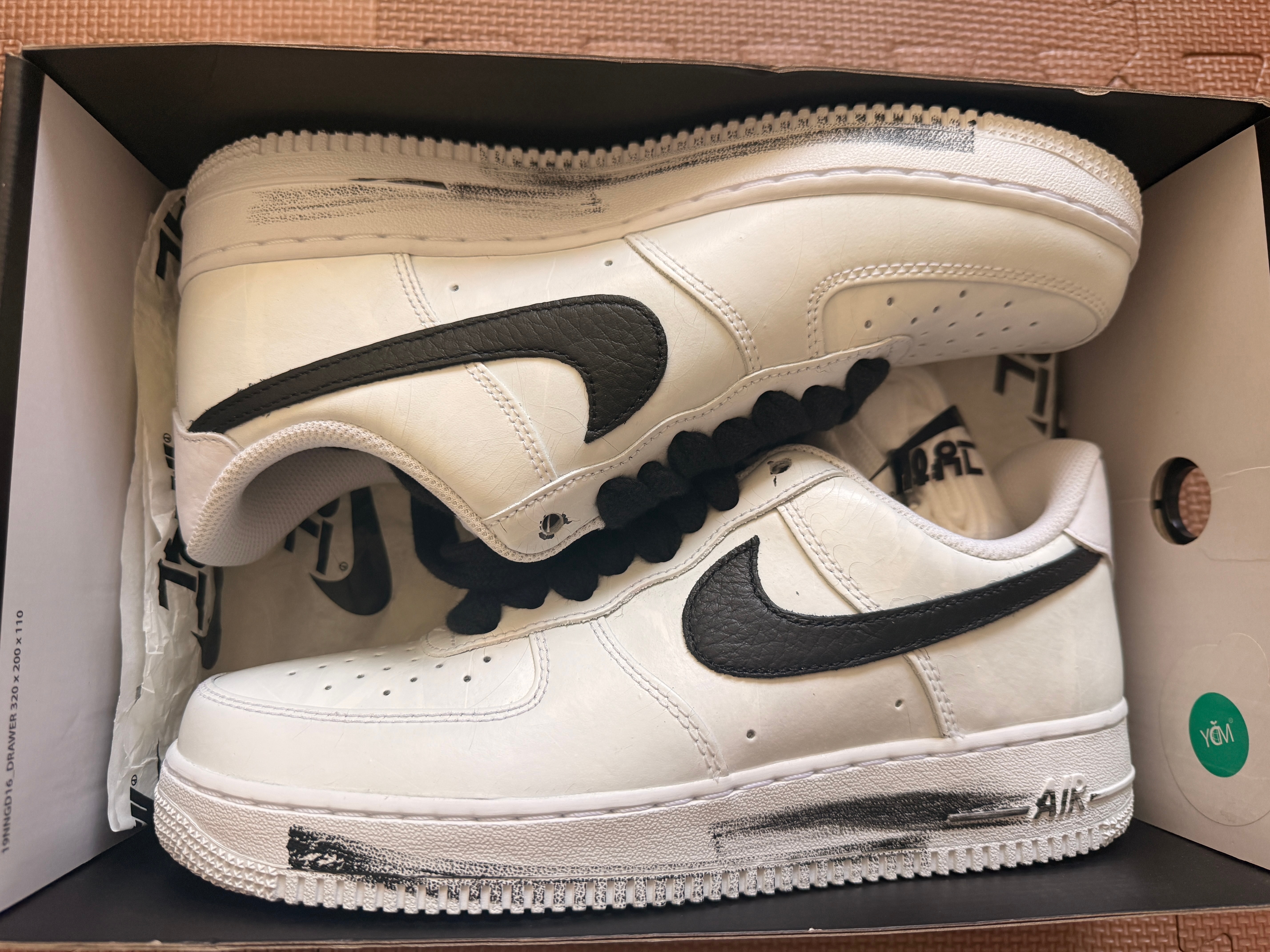 PEACEMINUSONE × Nike Air Force 1 Low "Para-noise/White/Black" / G-DRAGON