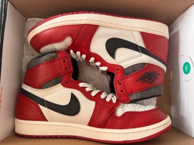 Nike Air Jordan 1 High OG "Lost & Found/Chicago"