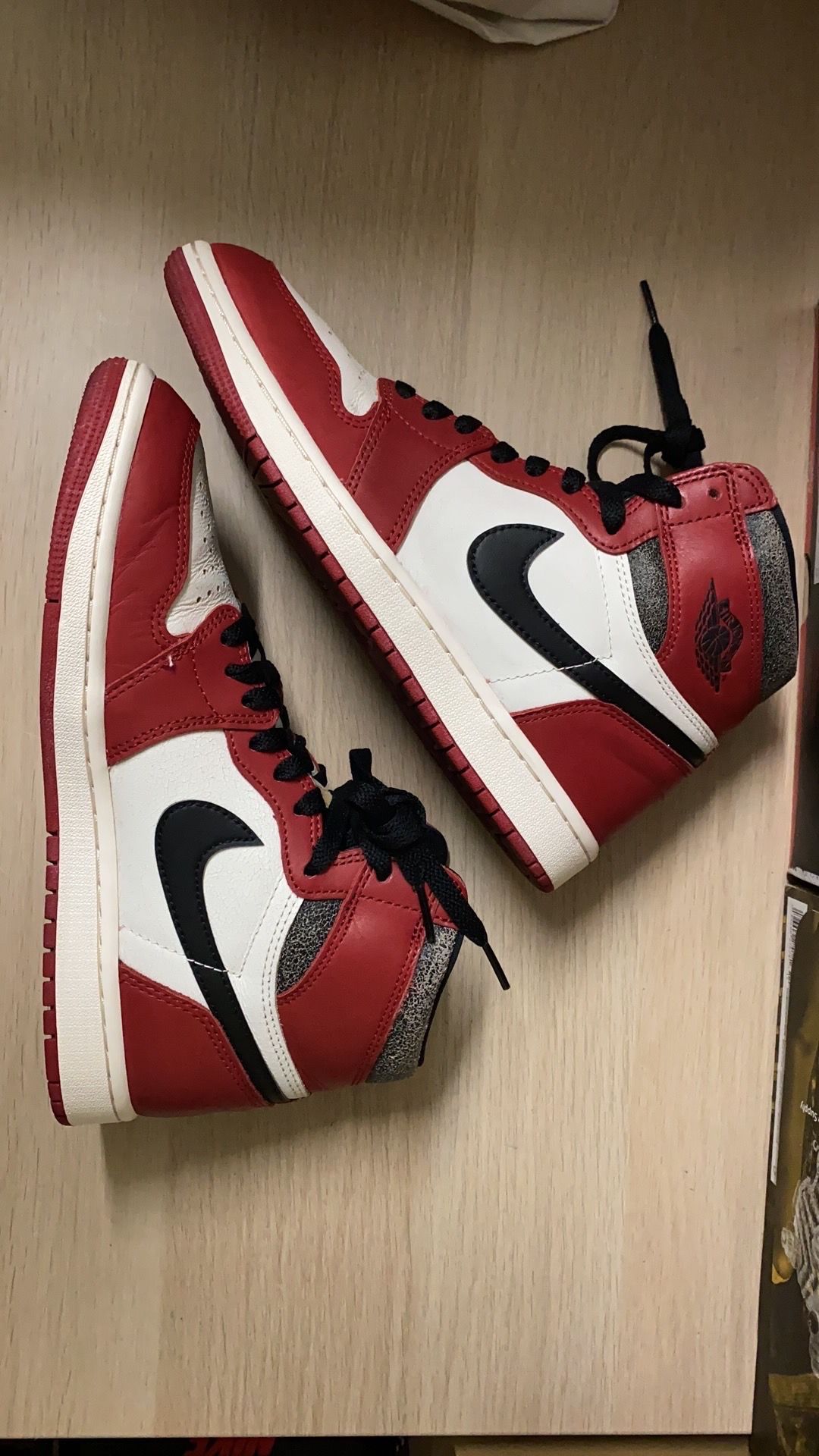 Nike Air Jordan 1 High OG "Lost & Found/Chicago"