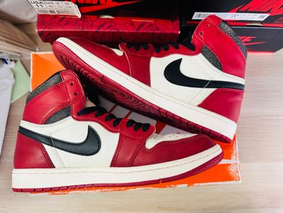 Nike Air Jordan 1 High OG "Lost & Found/Chicago"