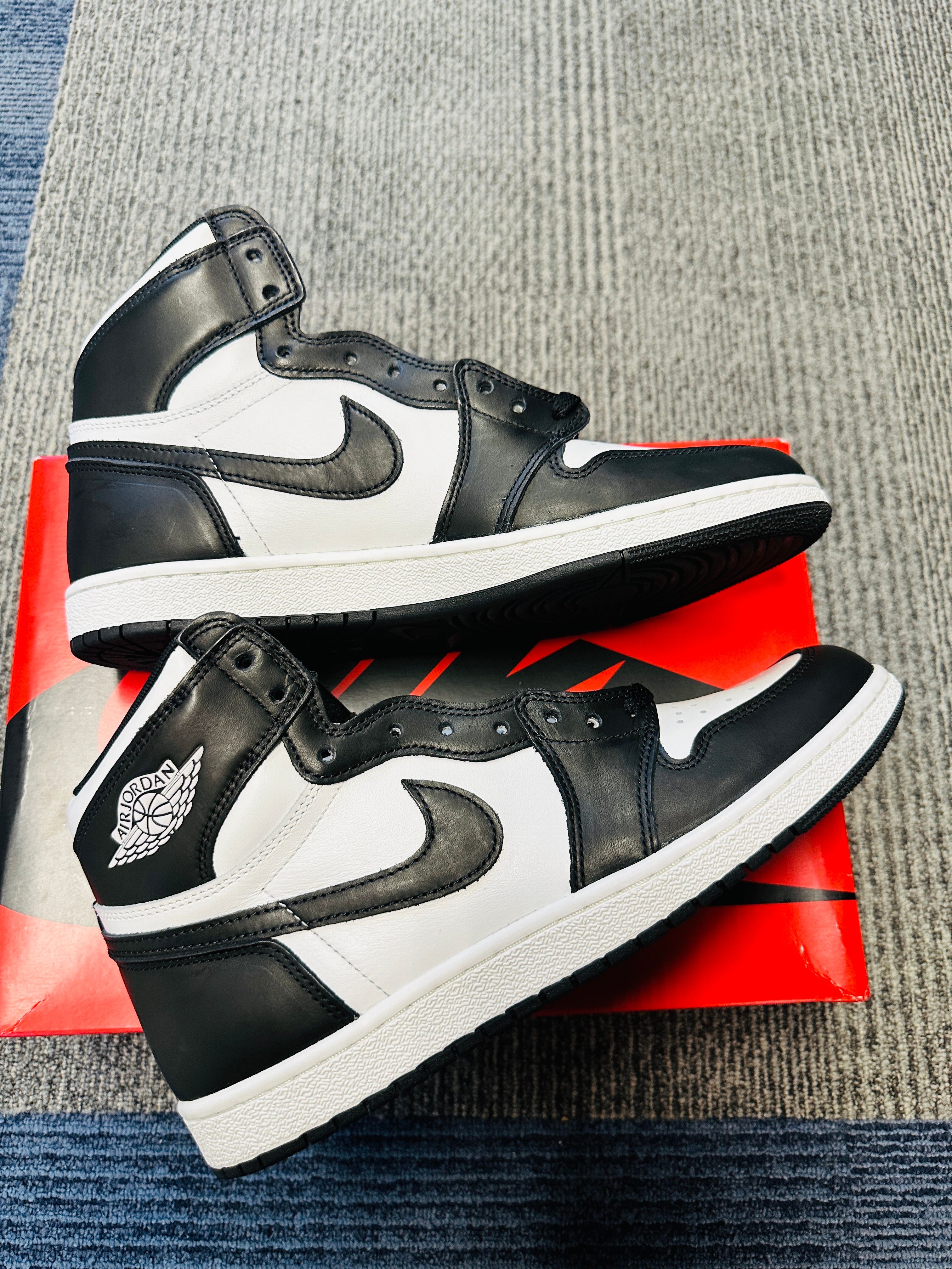 Nike Air Jordan 1 High '85 "Black/White"