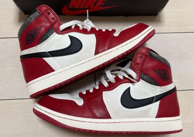 Nike Air Jordan 1 High OG "Lost & Found/Chicago"
