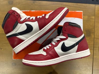 Nike Air Jordan 1 High OG "Lost & Found/Chicago"