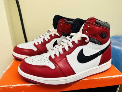 Nike Air Jordan 1 High OG "Lost & Found/Chicago"
