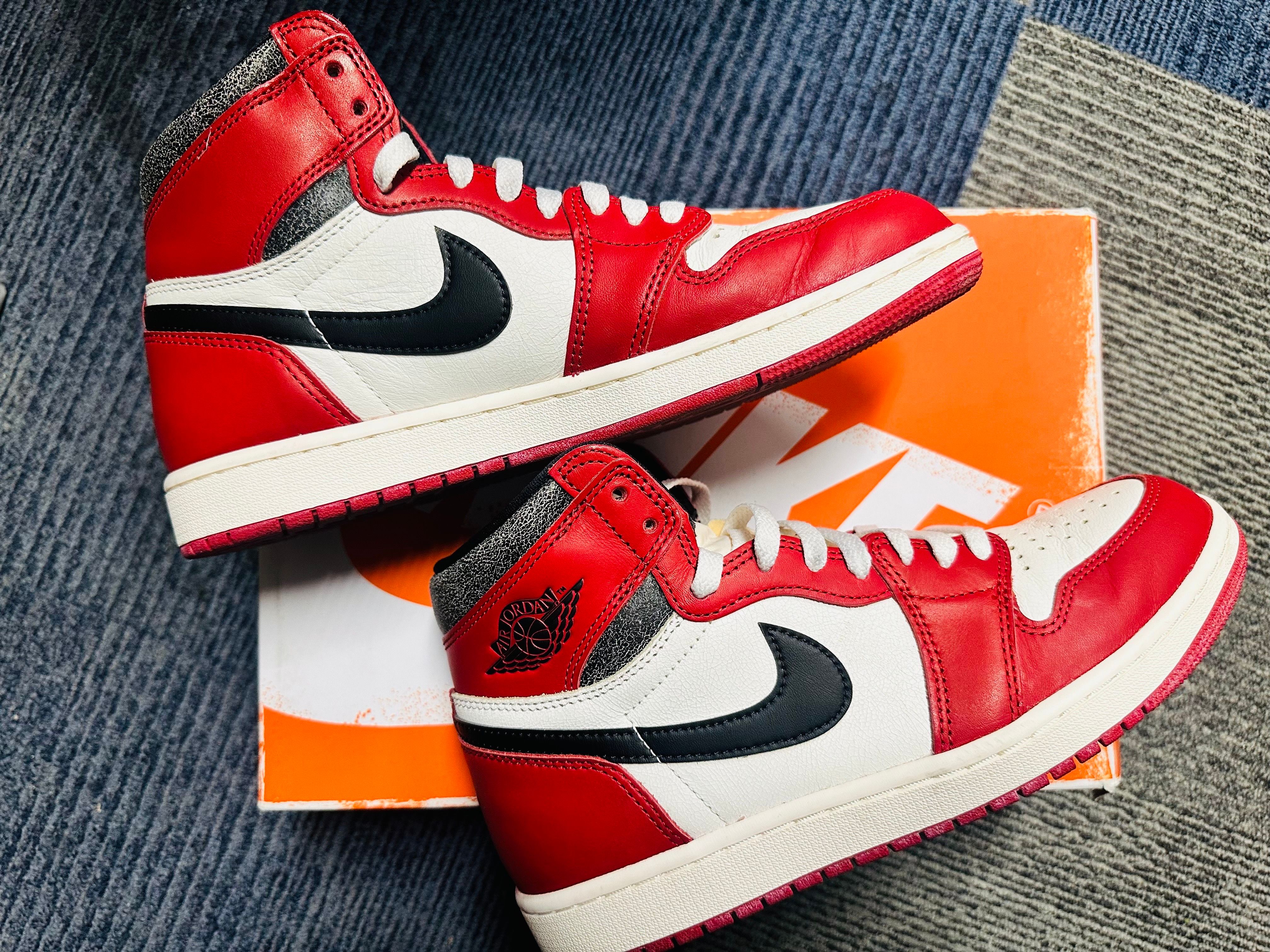 Nike Air Jordan 1 High OG "Lost & Found/Chicago"