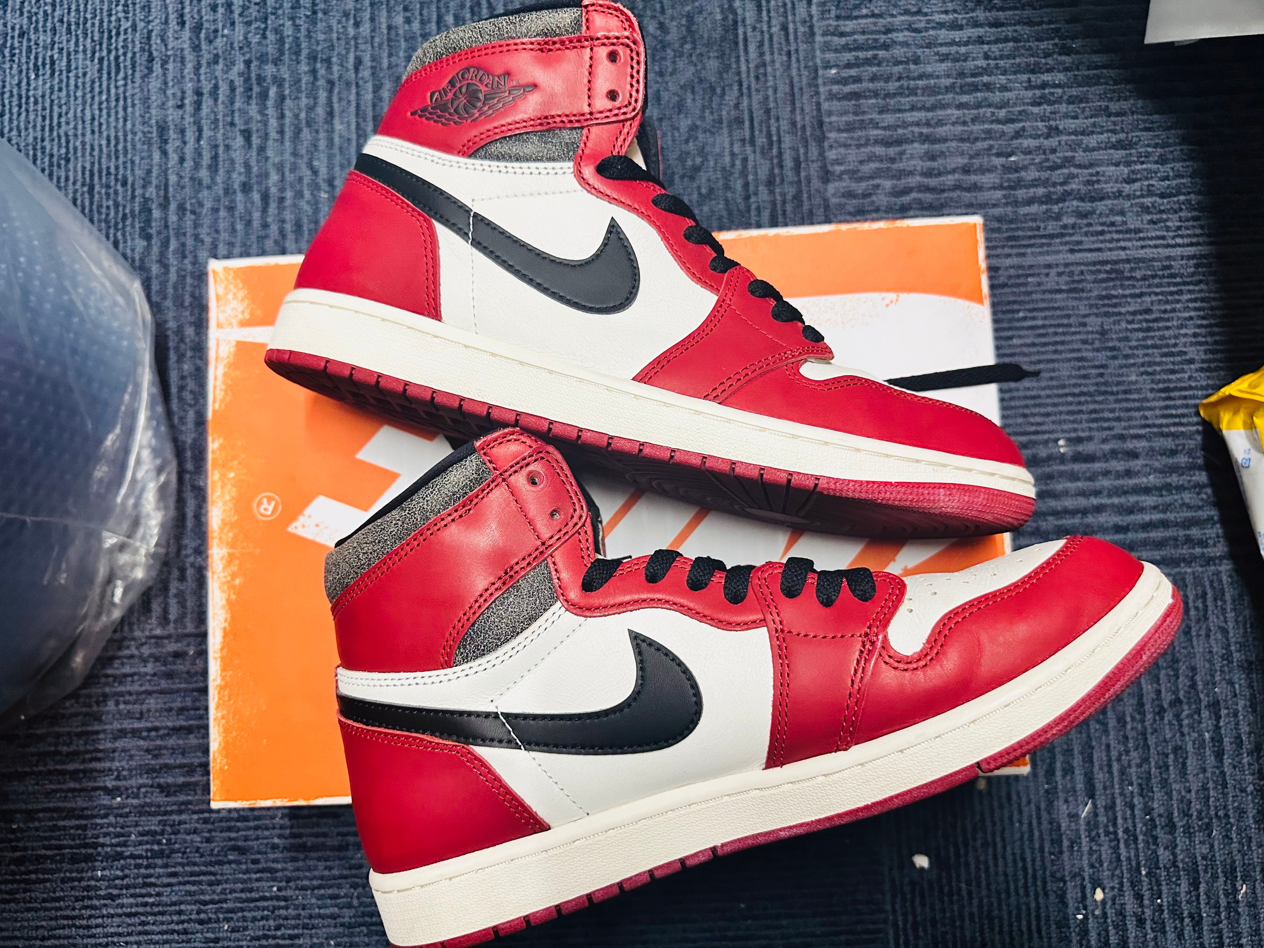 Nike Air Jordan 1 High OG "Lost & Found/Chicago"