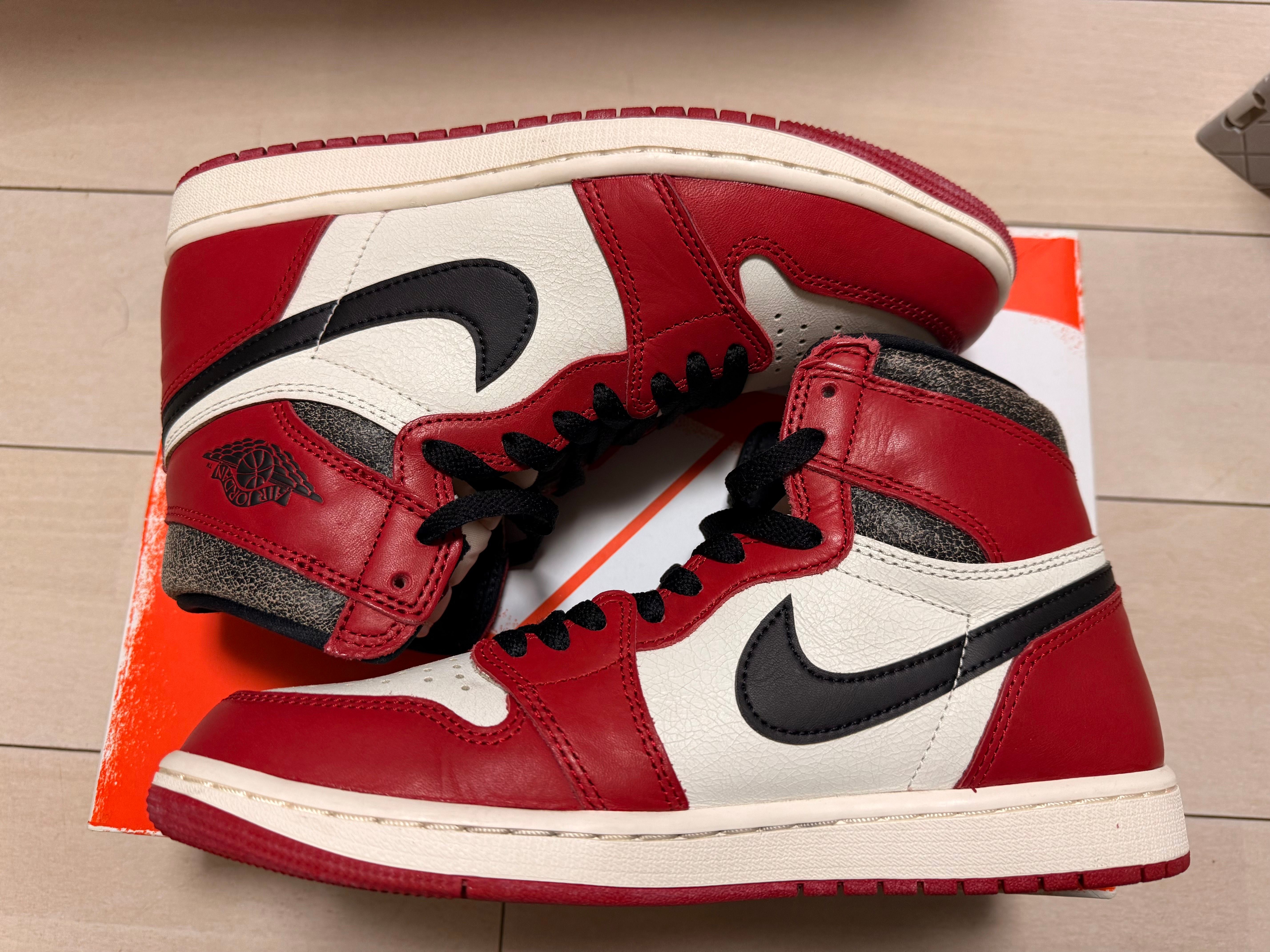 Nike Air Jordan 1 High OG "Lost & Found/Chicago"
