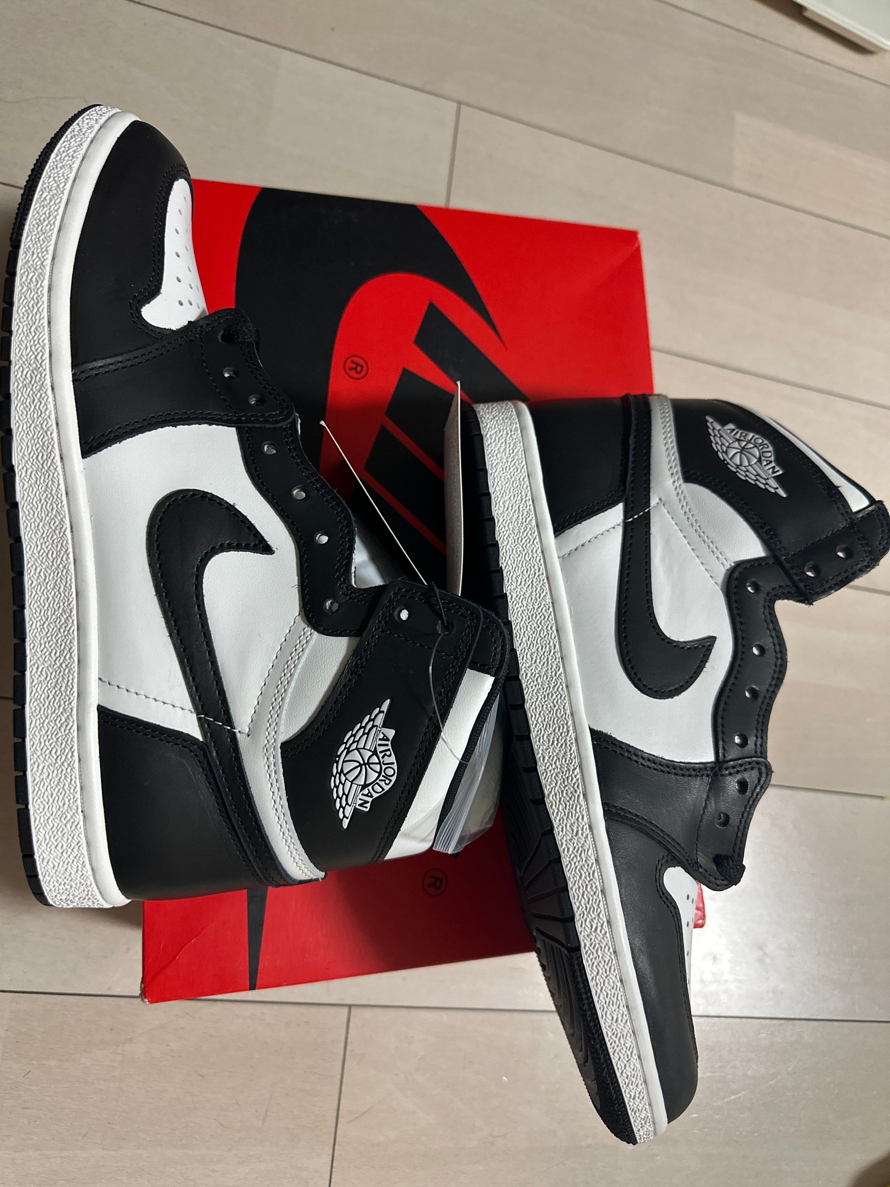 Nike Air Jordan 1 High '85 "Black/White"