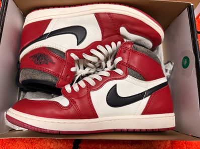 Nike Air Jordan 1 High OG "Lost & Found/Chicago"