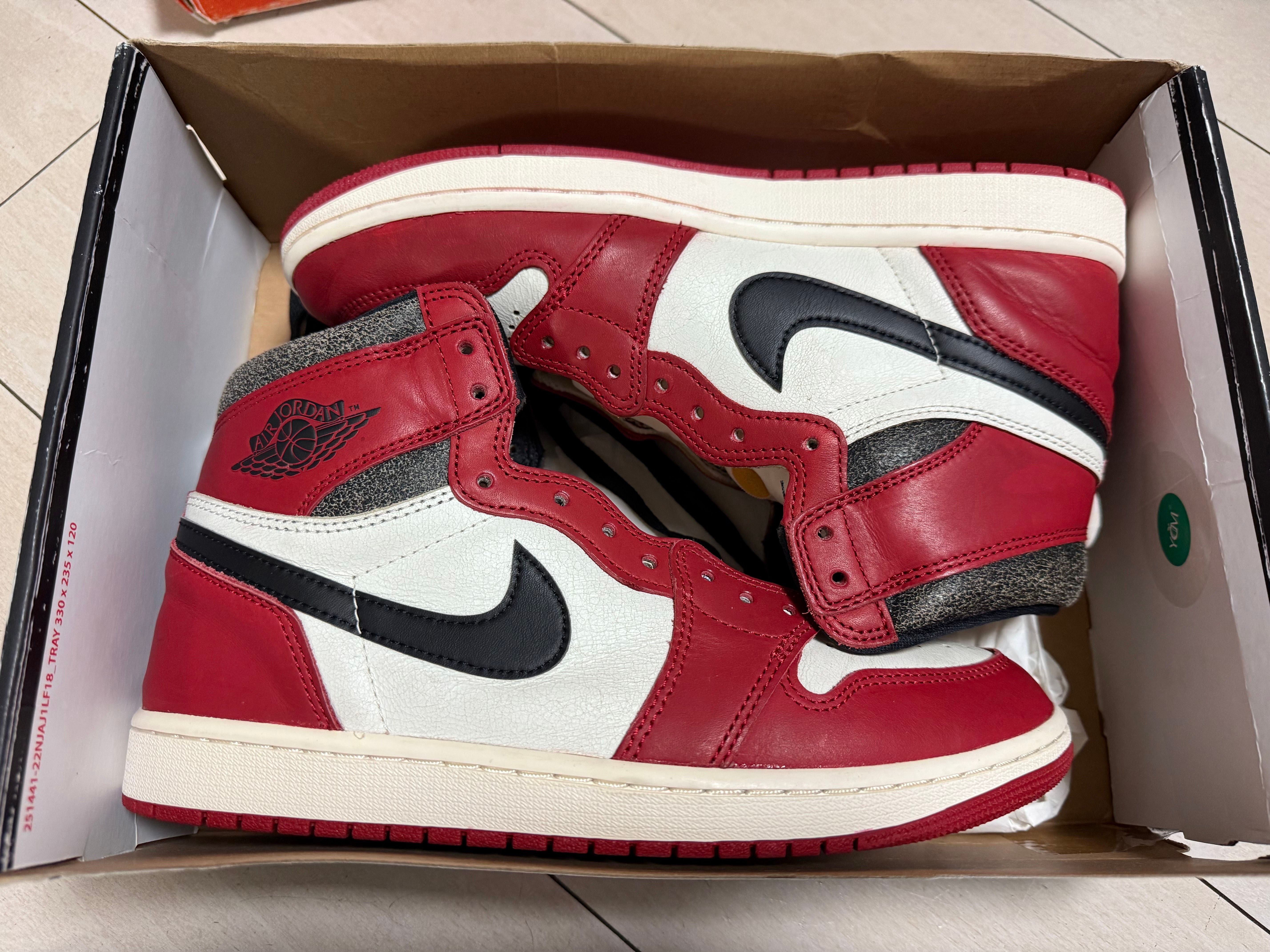 Nike Air Jordan 1 High OG "Lost & Found/Chicago"