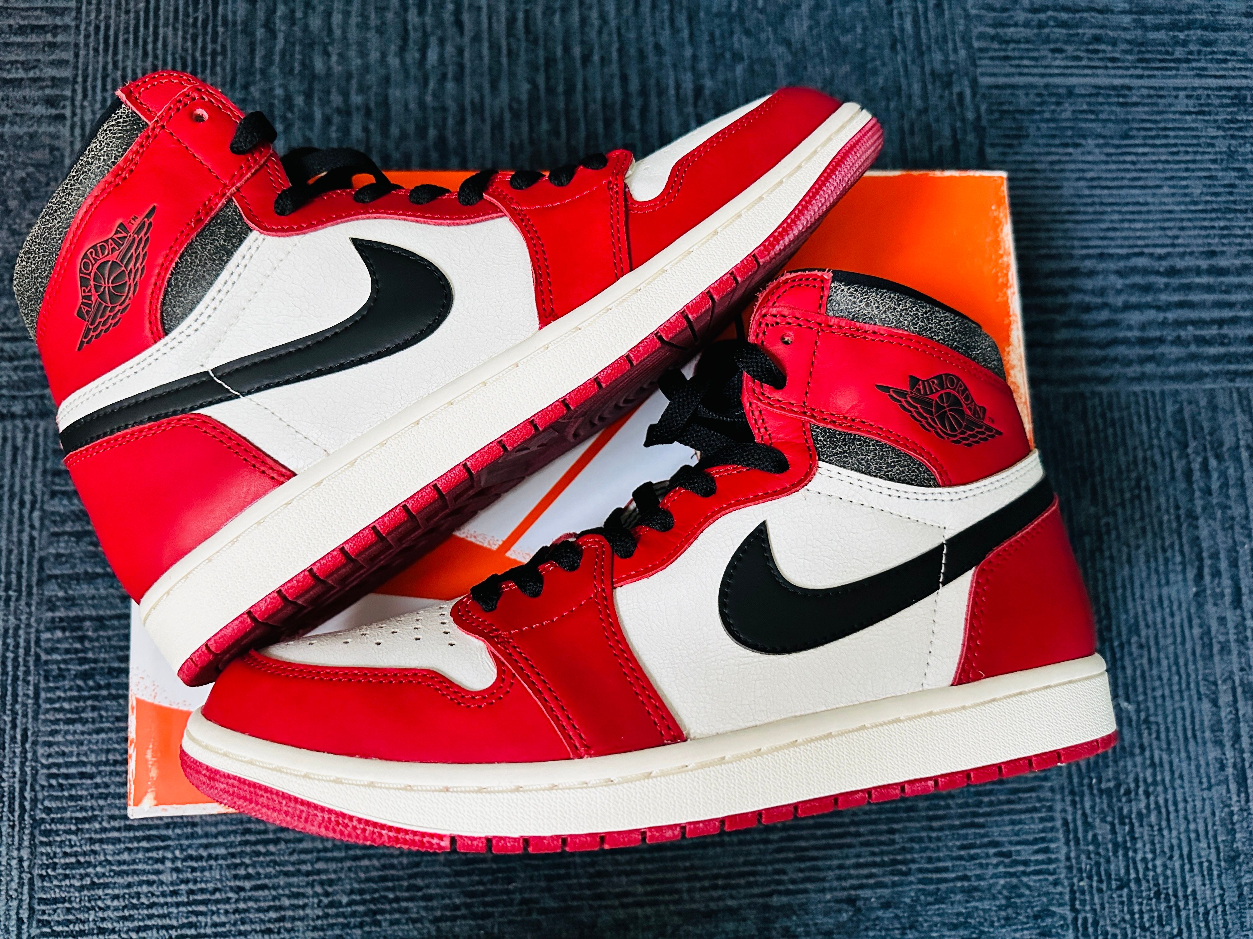 Nike Air Jordan 1 High OG "Lost & Found/Chicago"