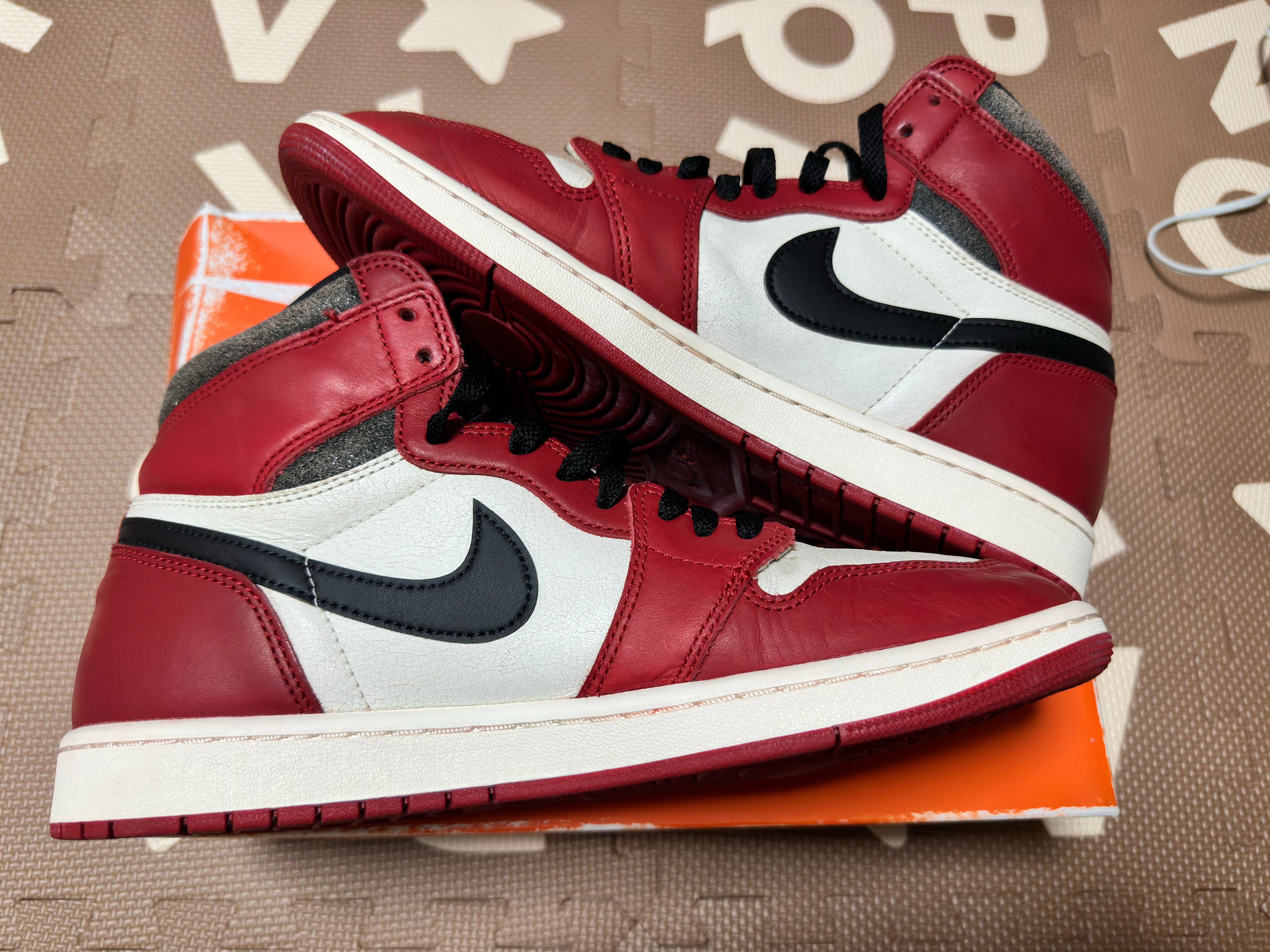 Nike Air Jordan 1 High OG "Lost & Found/Chicago"