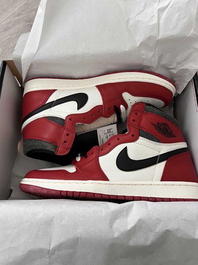 Nike Air Jordan 1 High OG "Lost & Found/Chicago"