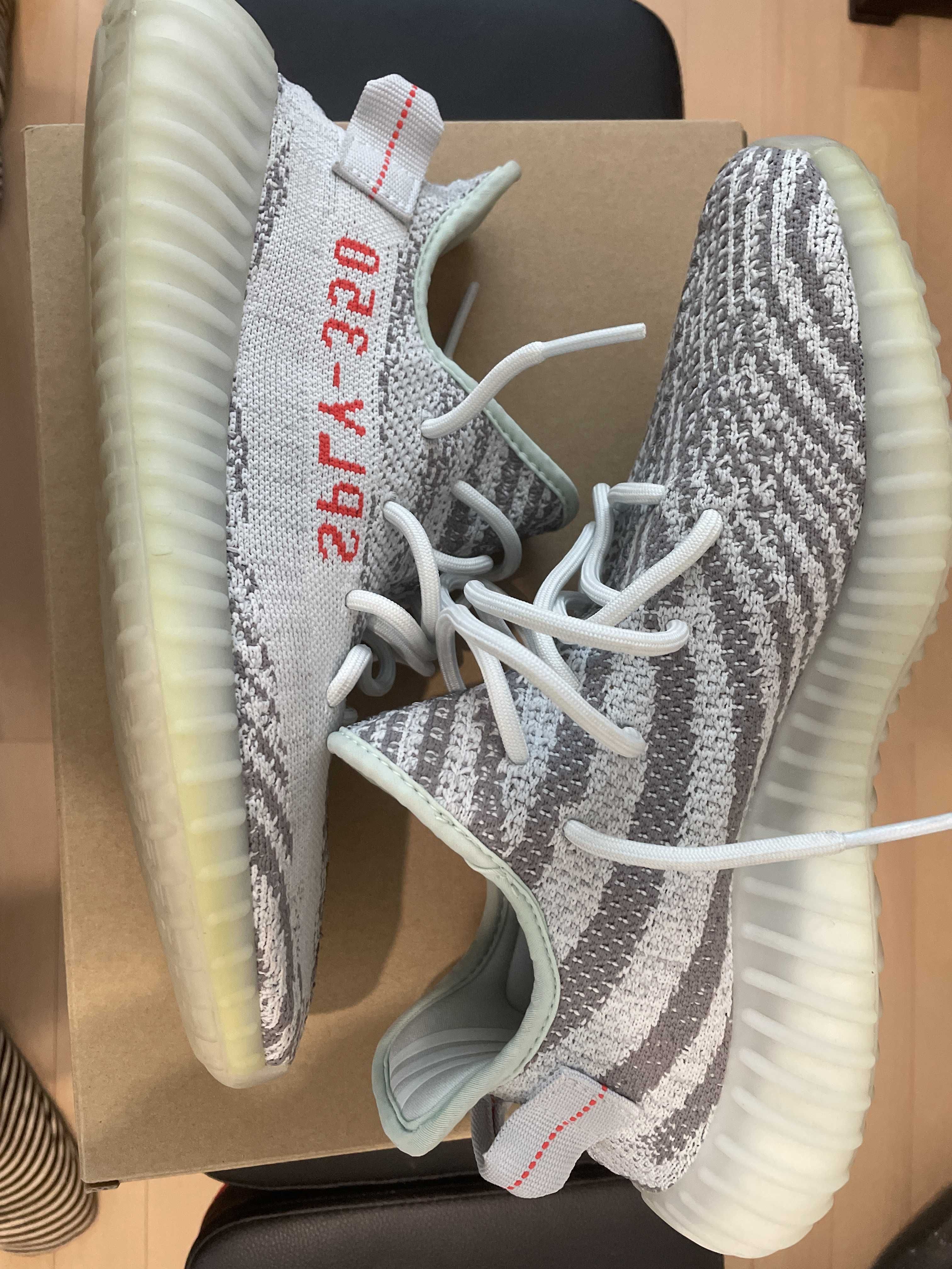 adidas YEEZY Boost 350 V2 "Blue Tint"