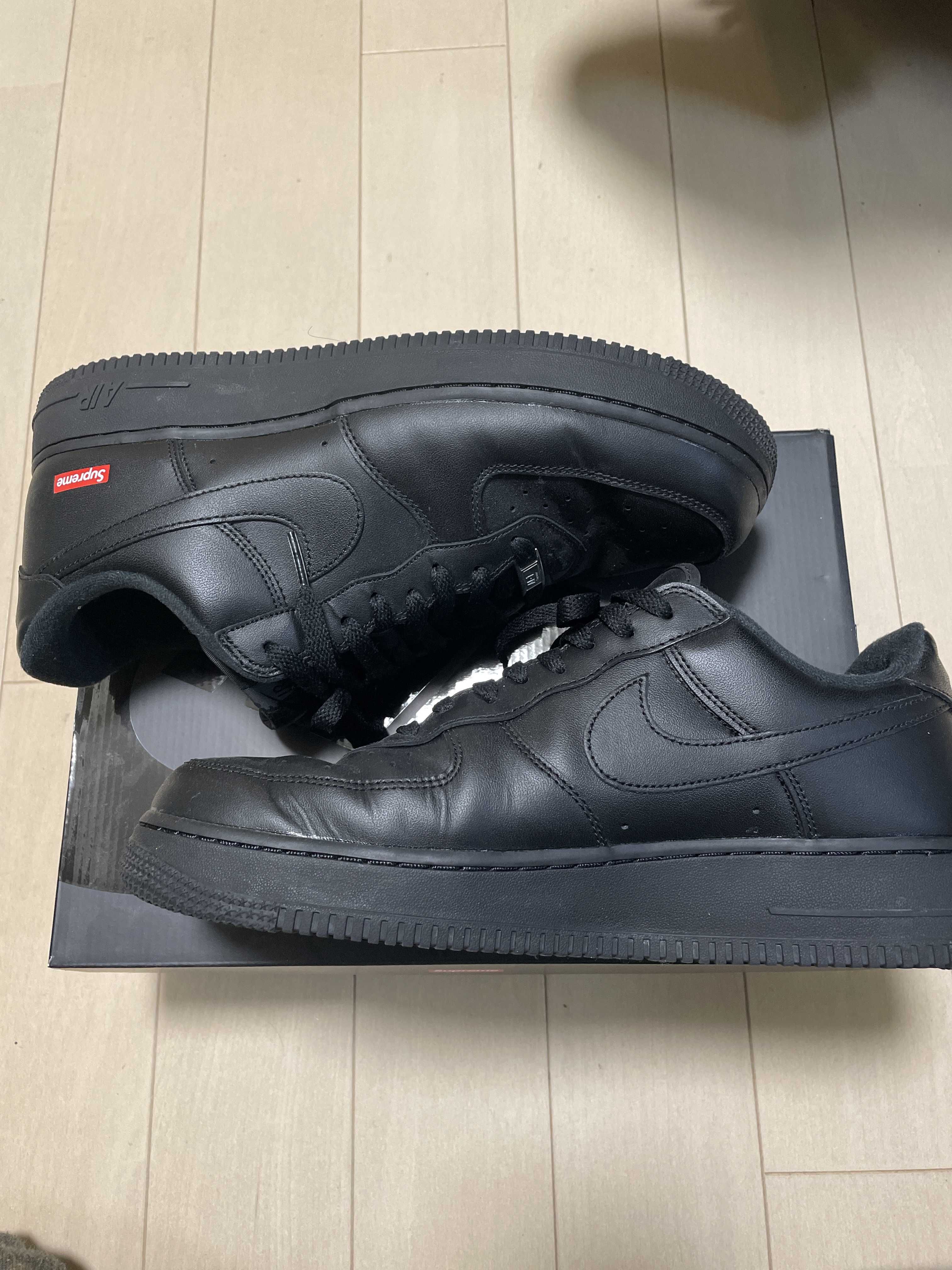Supreme × Nike Air Force 1 Low "Black"
