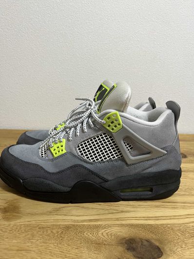 NIKE AIR JORDAN 4 RETRO LE "NEON"
