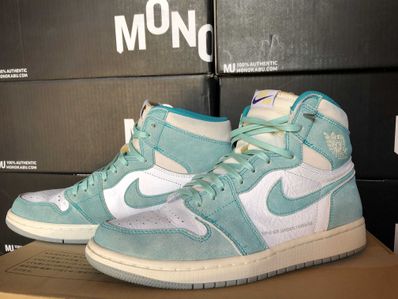 Nike Air Jordan 1 Retro High OG "Turbo Green"