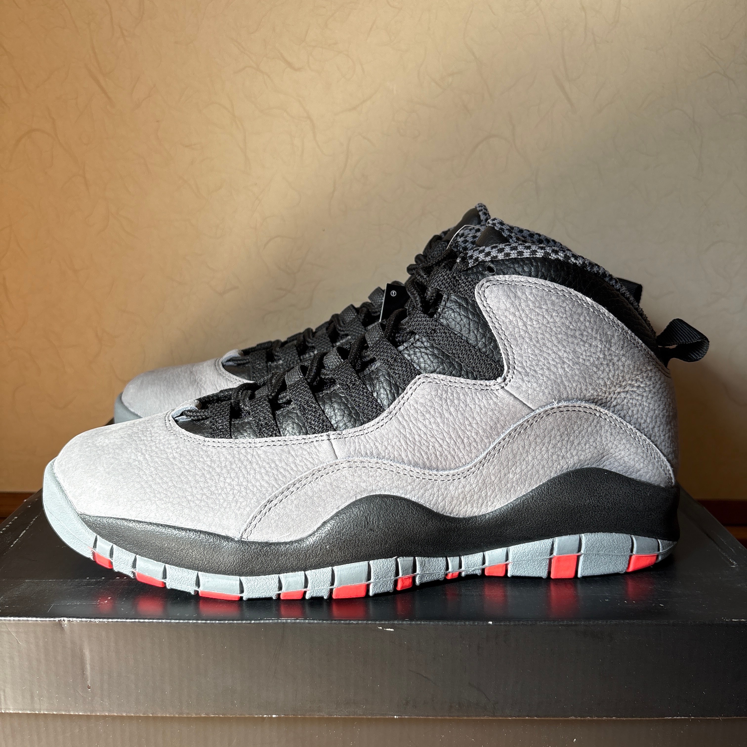 Air Jordan10(エアジョーダン10)/AJ10 人気の新作/中古通販