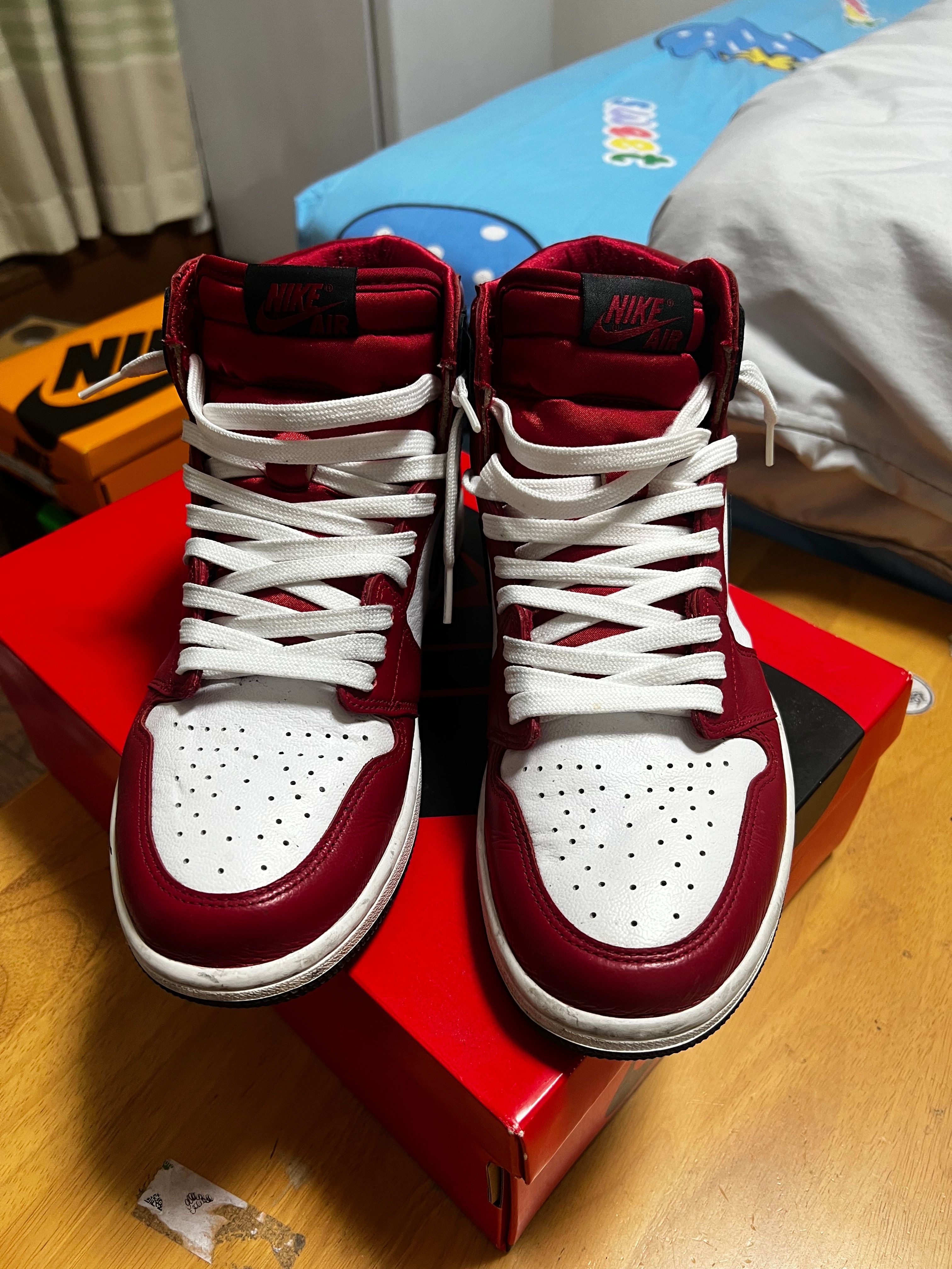 Nike Women's Air Jordan 1 High OG "Satin Red"