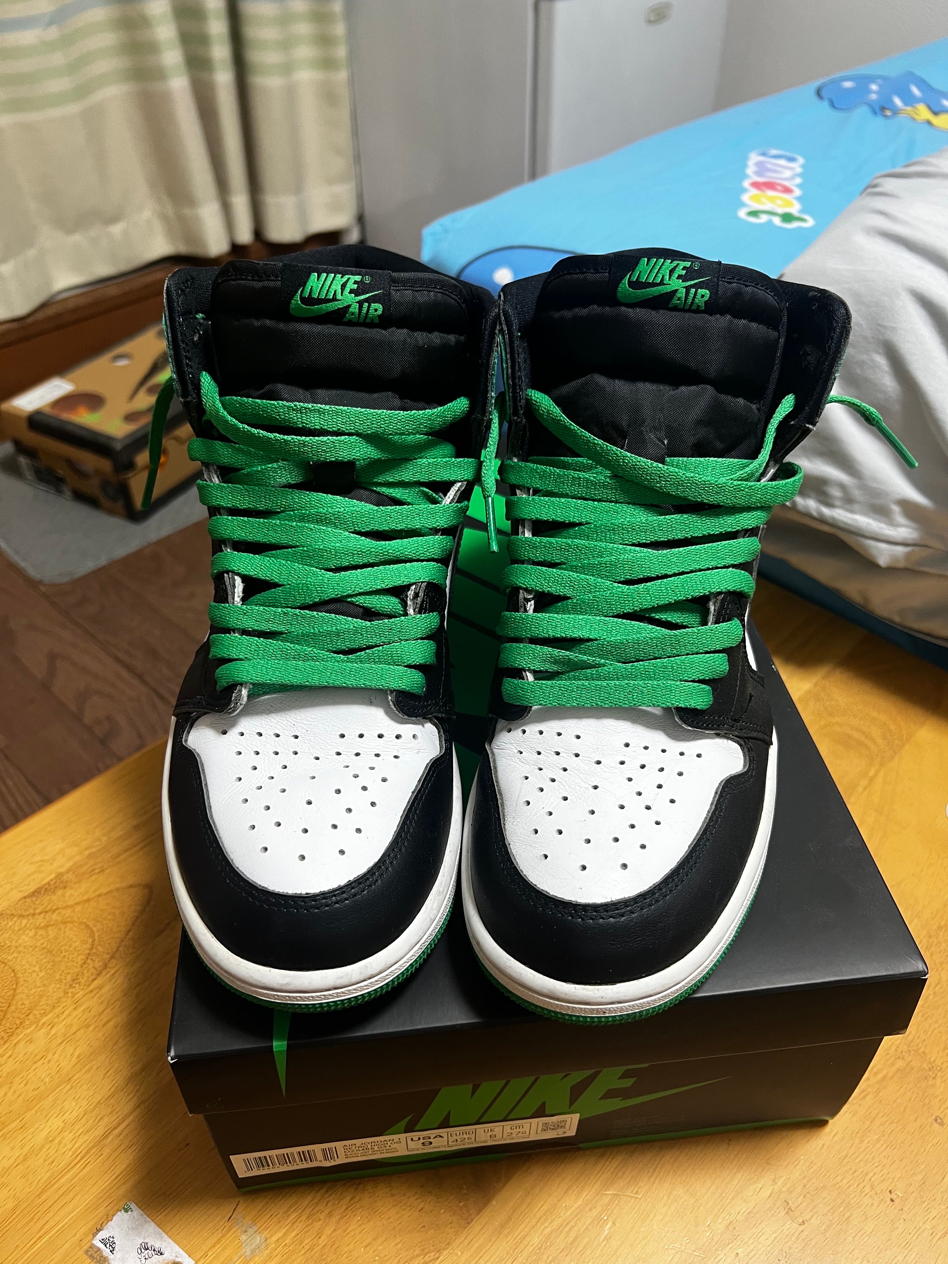 Nike Air Jordan 1 Retro High OG "Celtics/Black and Lucky Green" (2023)