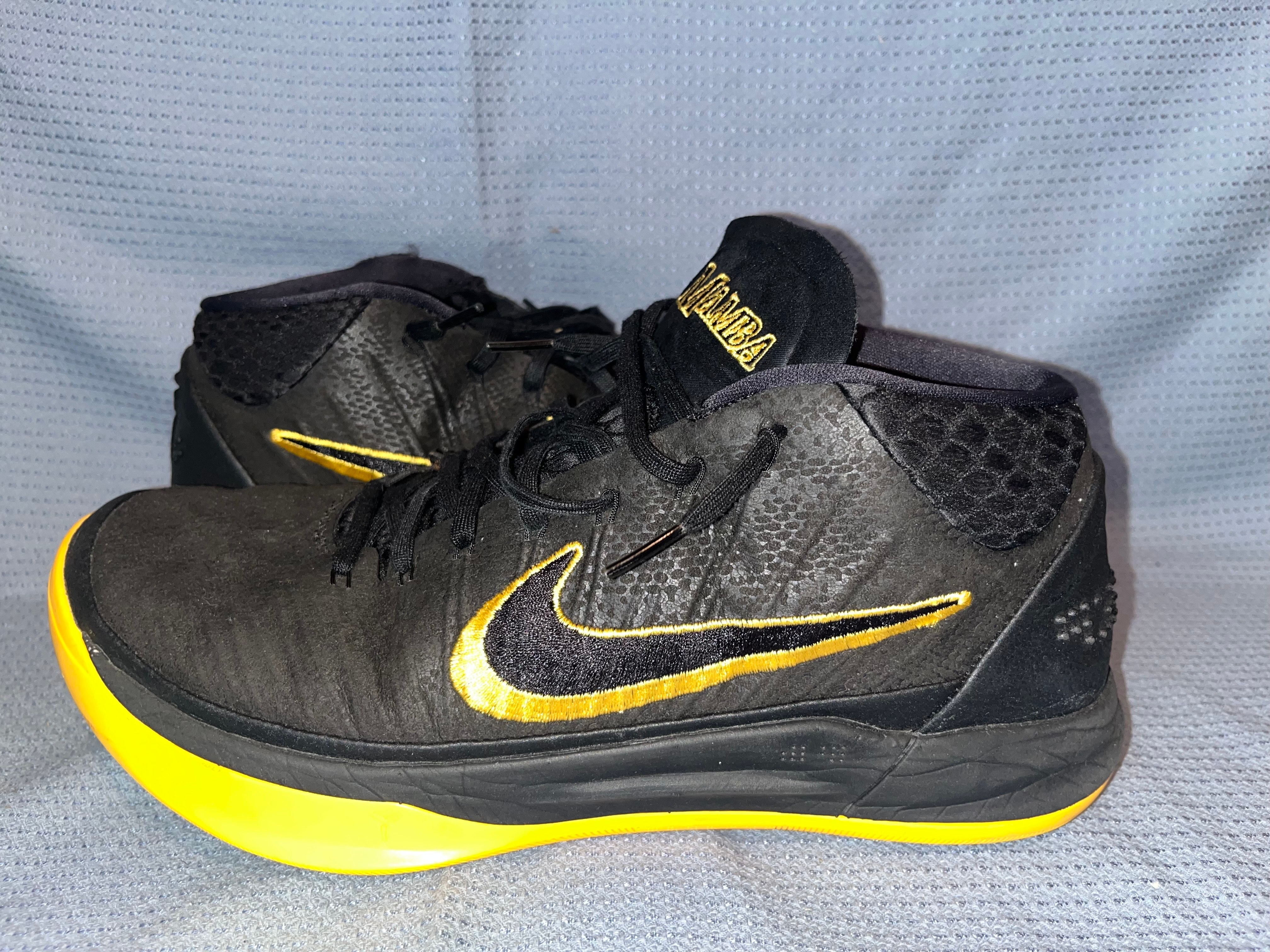Nike Kobe A.D. Mid Lakers "Black Mamba"