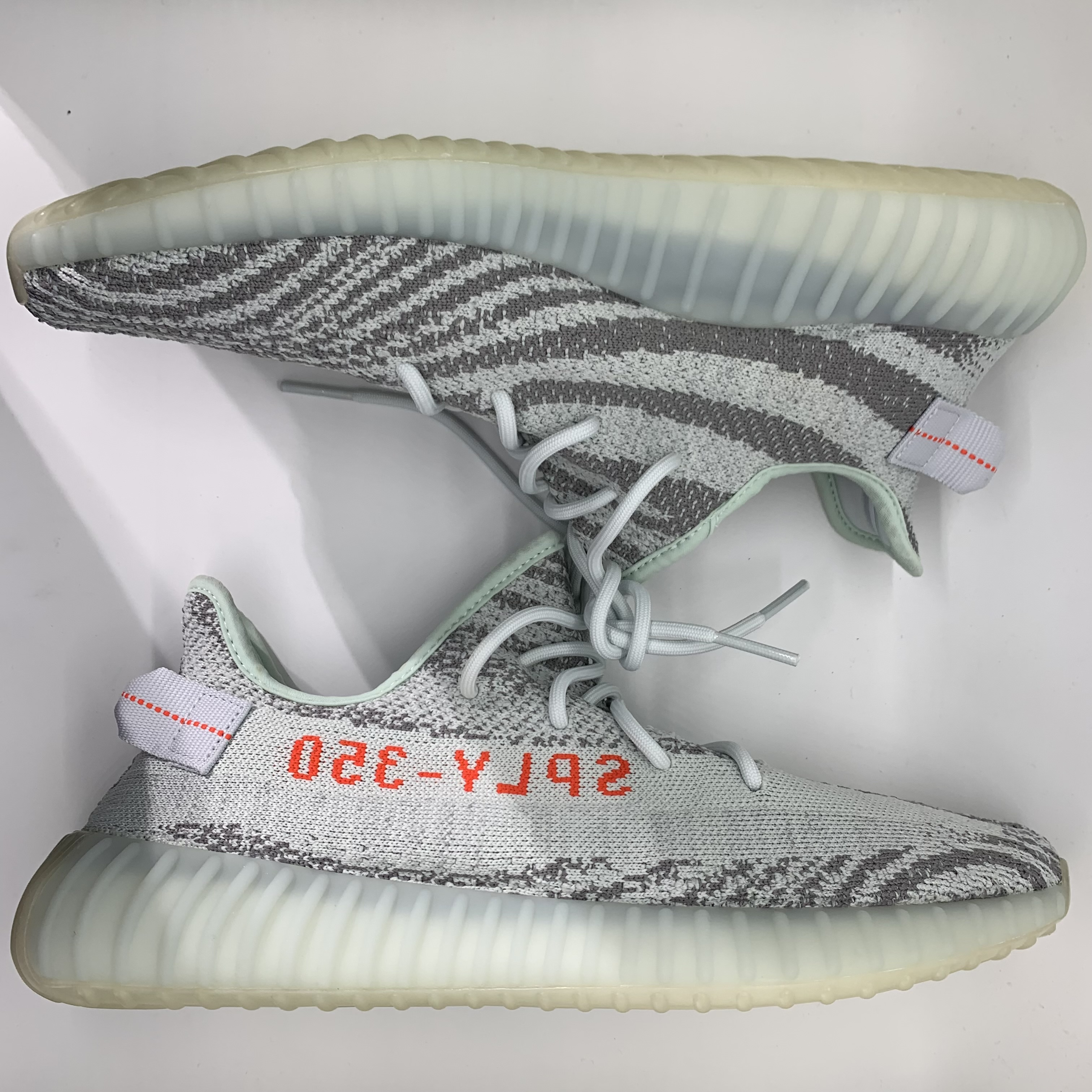 adidas YEEZY Boost 350 V2 "Blue Tint"