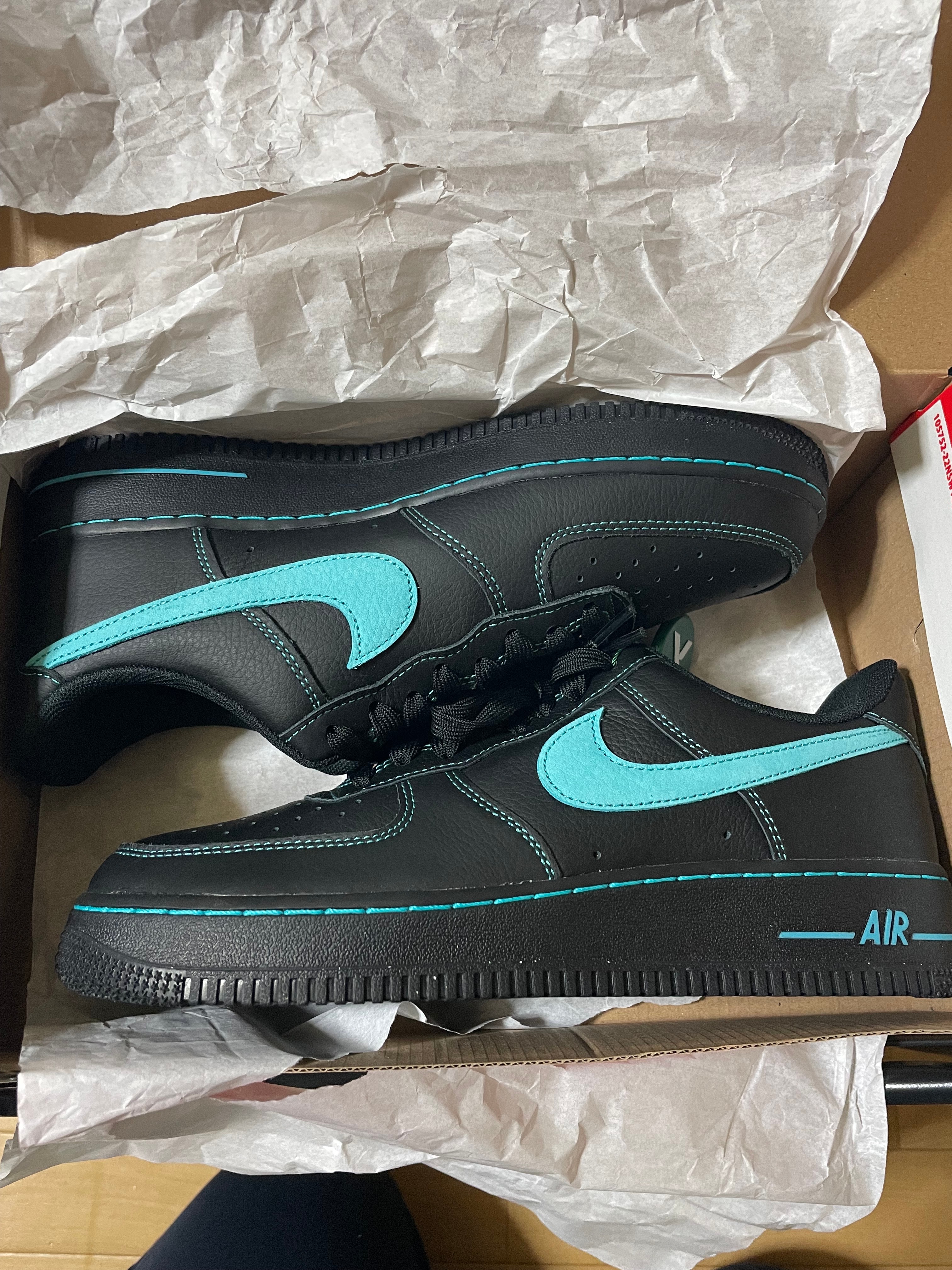 Nike Air Force 1 Low "Black Tiffany"