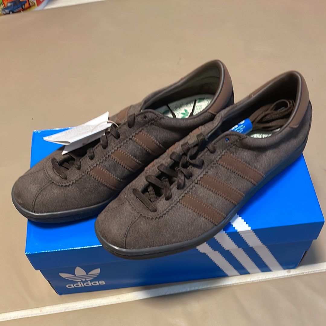 adidas Tobacco Gruen "Dark Brown"
