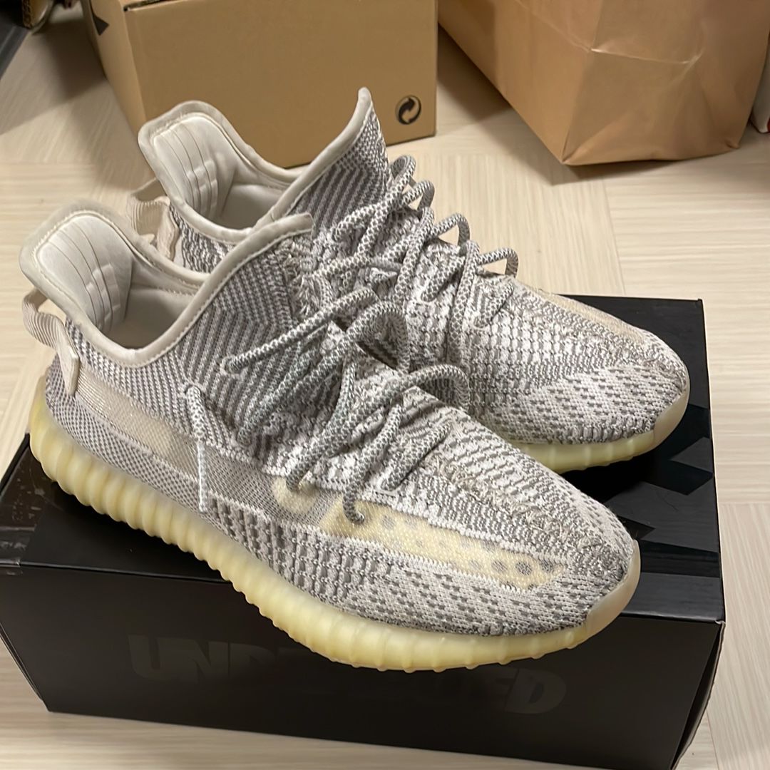 adidas YEEZY Boost 350V2 "Static"