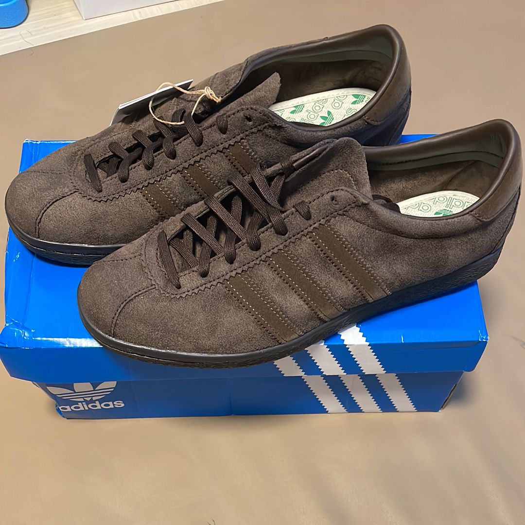 adidas Tobacco Gruen "Dark Brown"