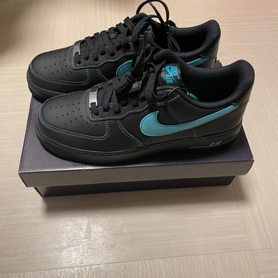 Nike Air Force 1 Low "Black Tiffany"