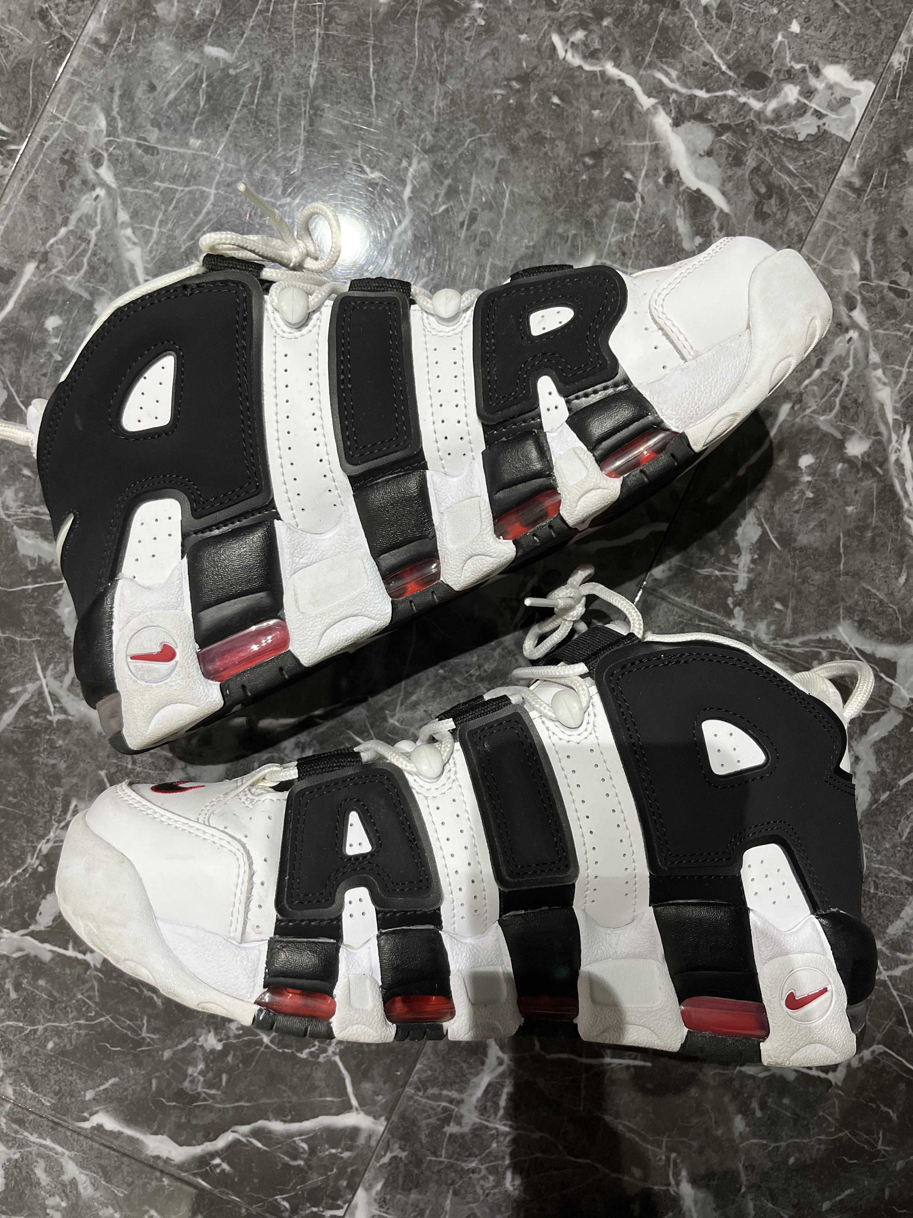 NIKE AIR MORE UPTEMPO "WHITE/BLACK/UNIVERSITY RED"(2020)