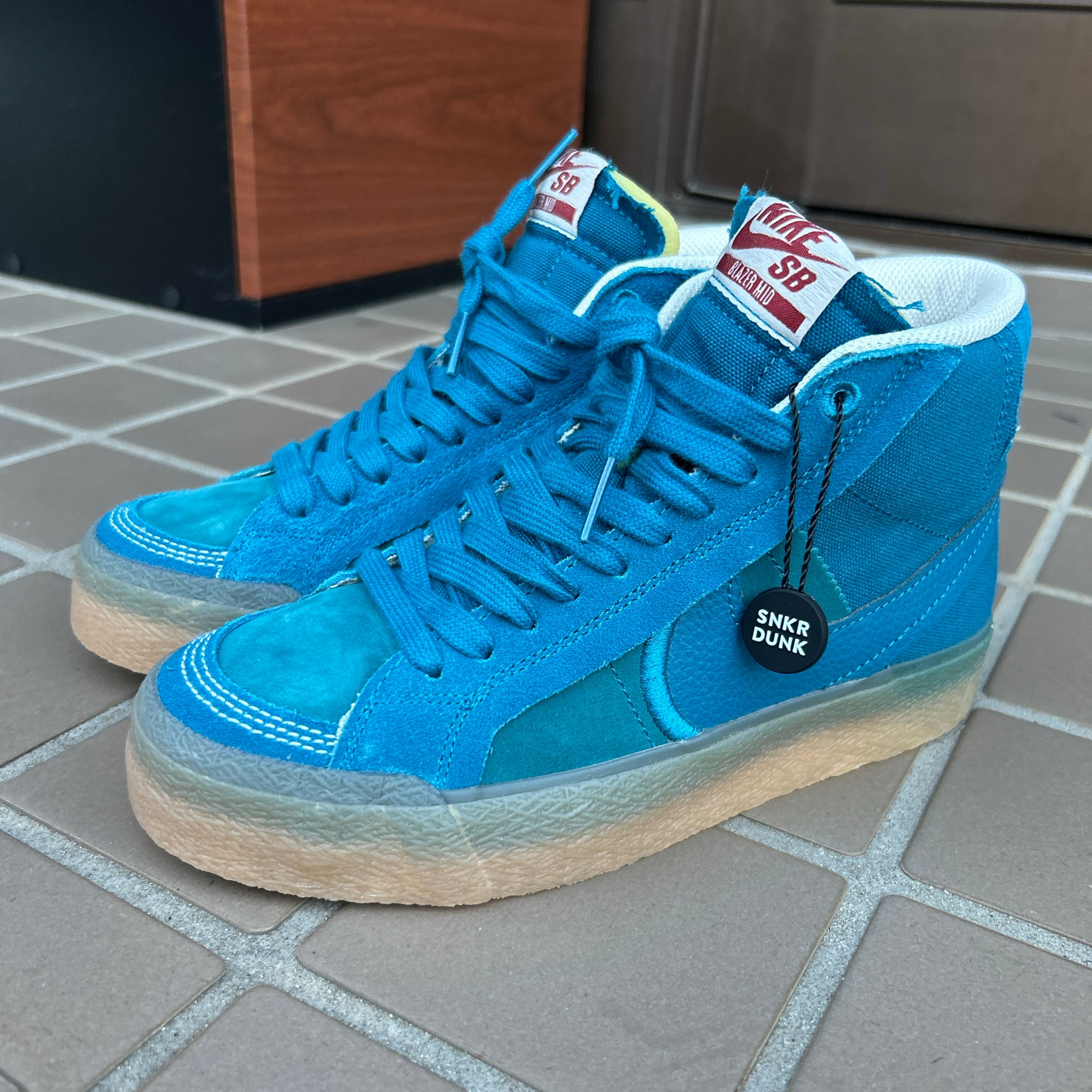 Nike SB Blazer Mid "Green Abyss/Phantom"