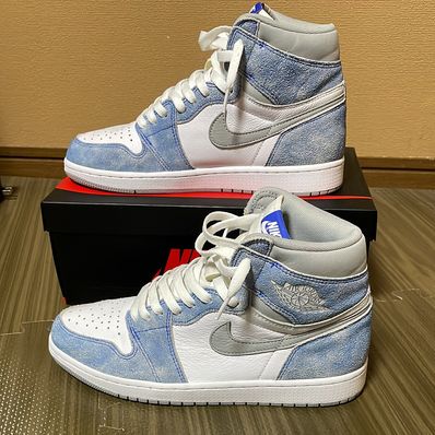 Nike Air Jordan 1 High OG "Hyper Royal"