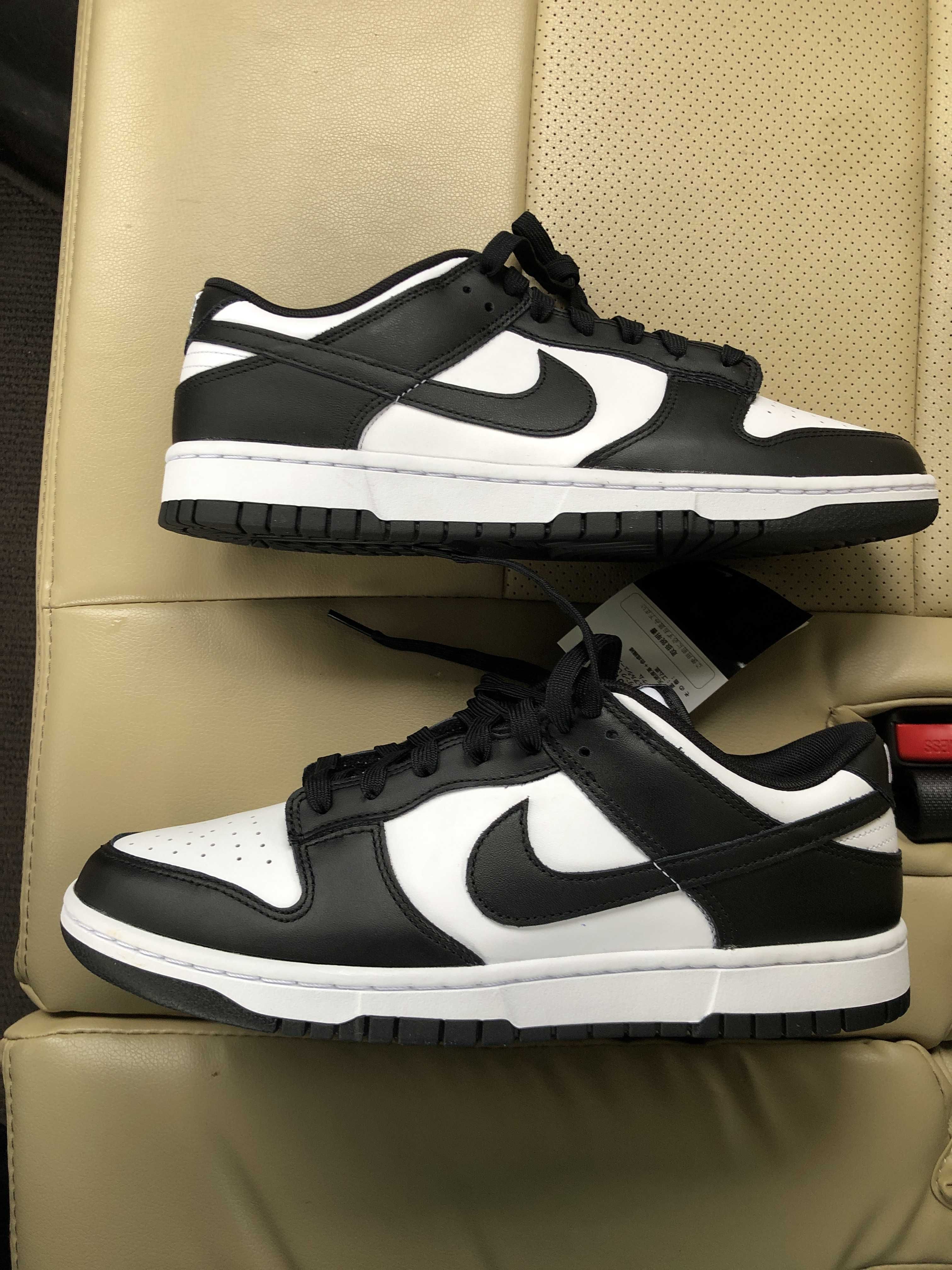 Nike Dunk Low Retro "Panda/White/Black"