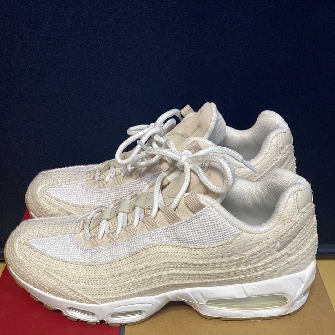 Levi's × Nike Air Max 95 OG "Denim White"