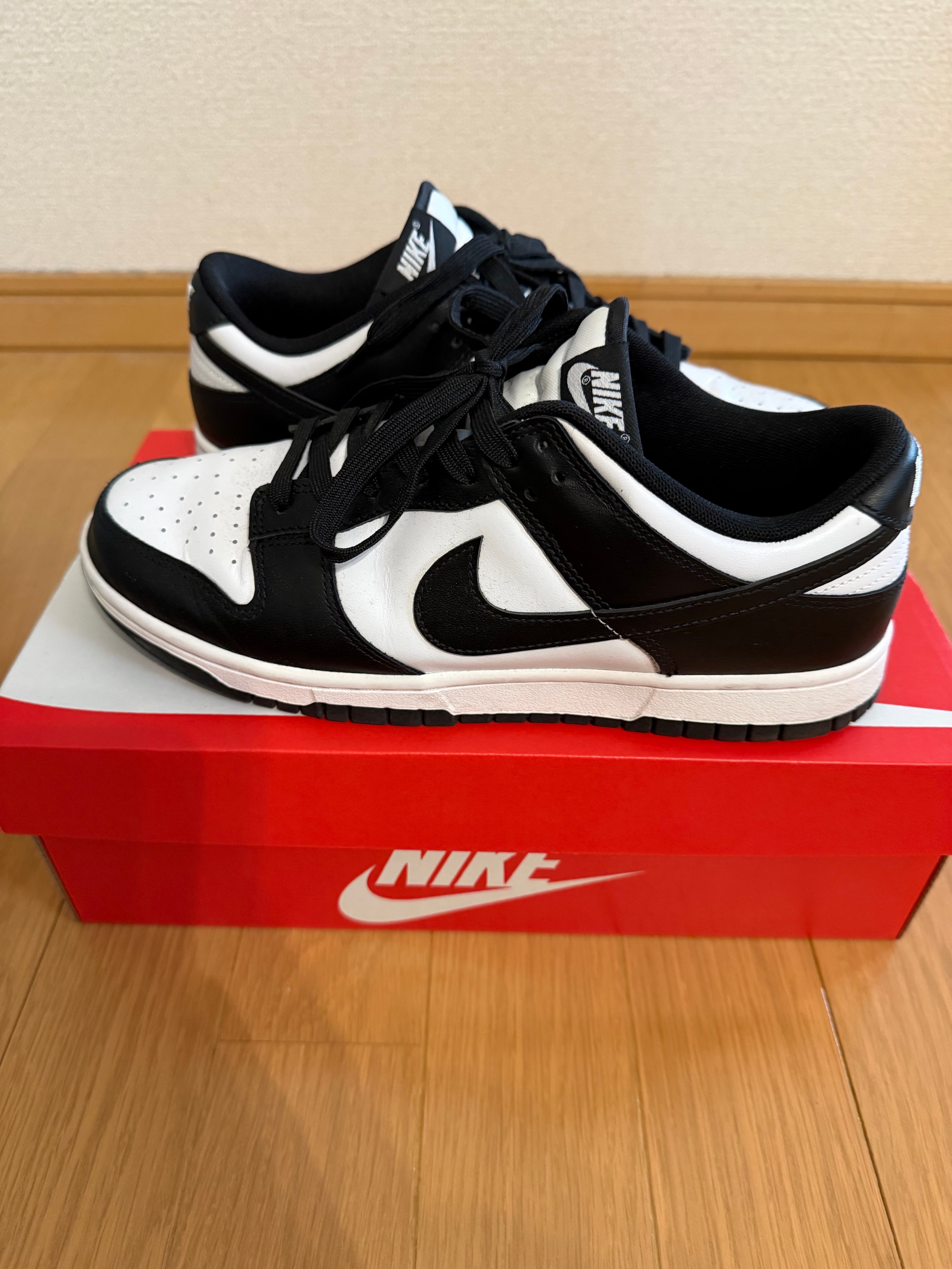 Nike Dunk Low Retro "Panda/White/Black"