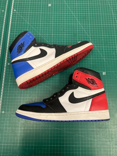 Nike Air Jordan 1 Retro High "Top 3"