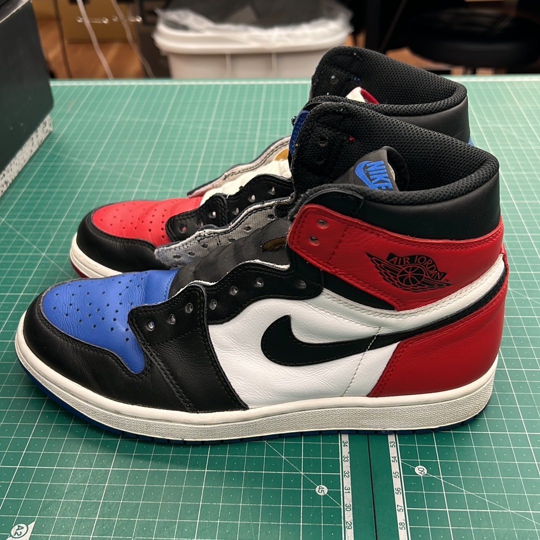 Nike Air Jordan 1 Retro High "Top 3"