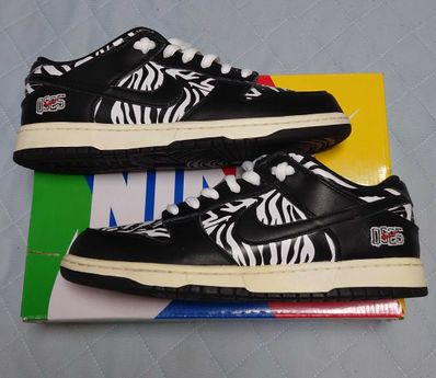 Quartersnacks × Nike SB Dunk Low "Zebra Cake/Safari"