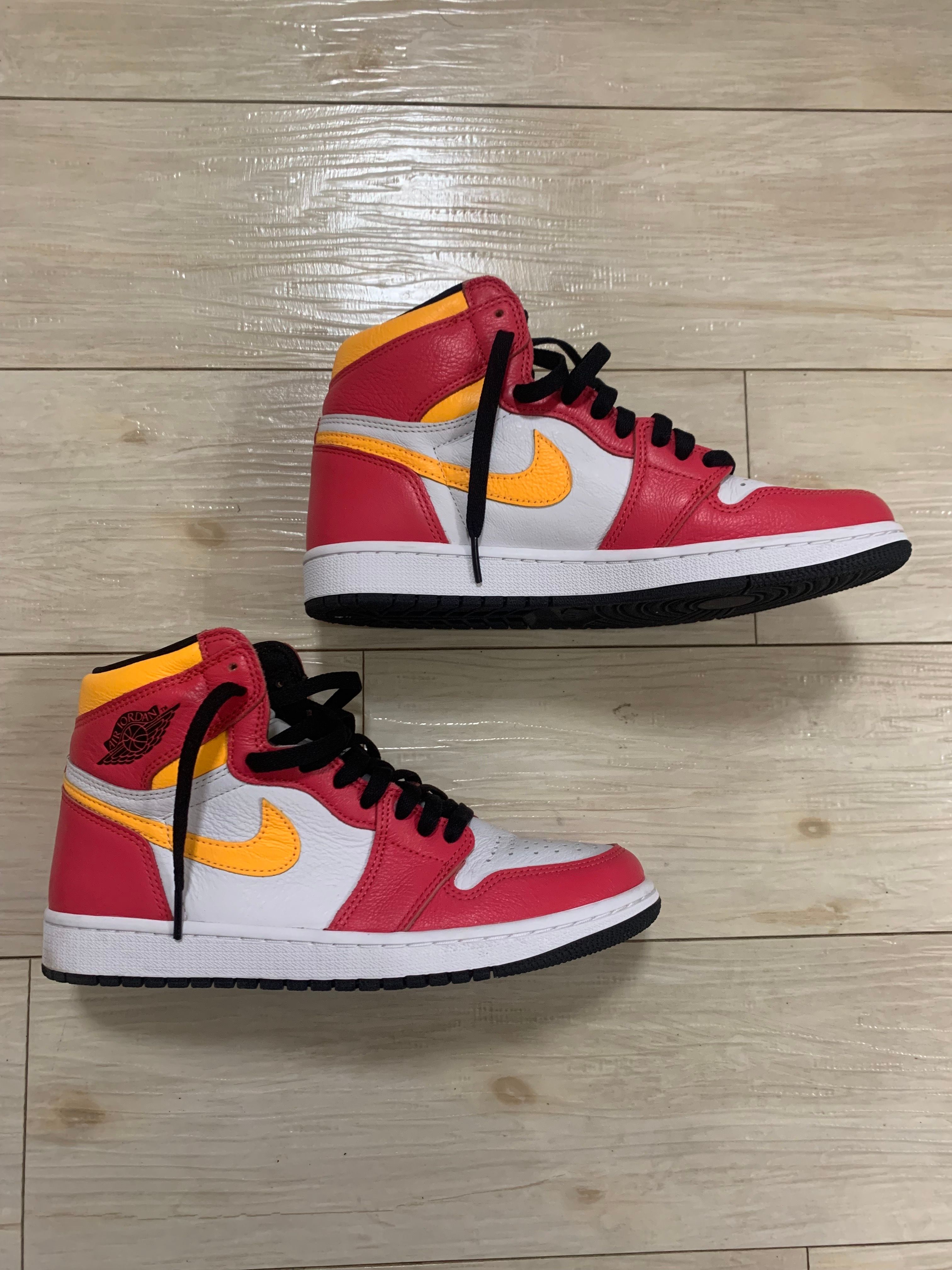 Nike Air Jordan 1 High OG "Light Fusion Red"