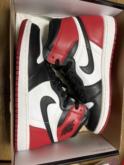 Nike Air Jordan 1 Retro High OG "Black Toe"(2016)
