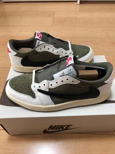 Travis Scott × Nike Air Jordan 1 Low OG SP "Reverse Olive"