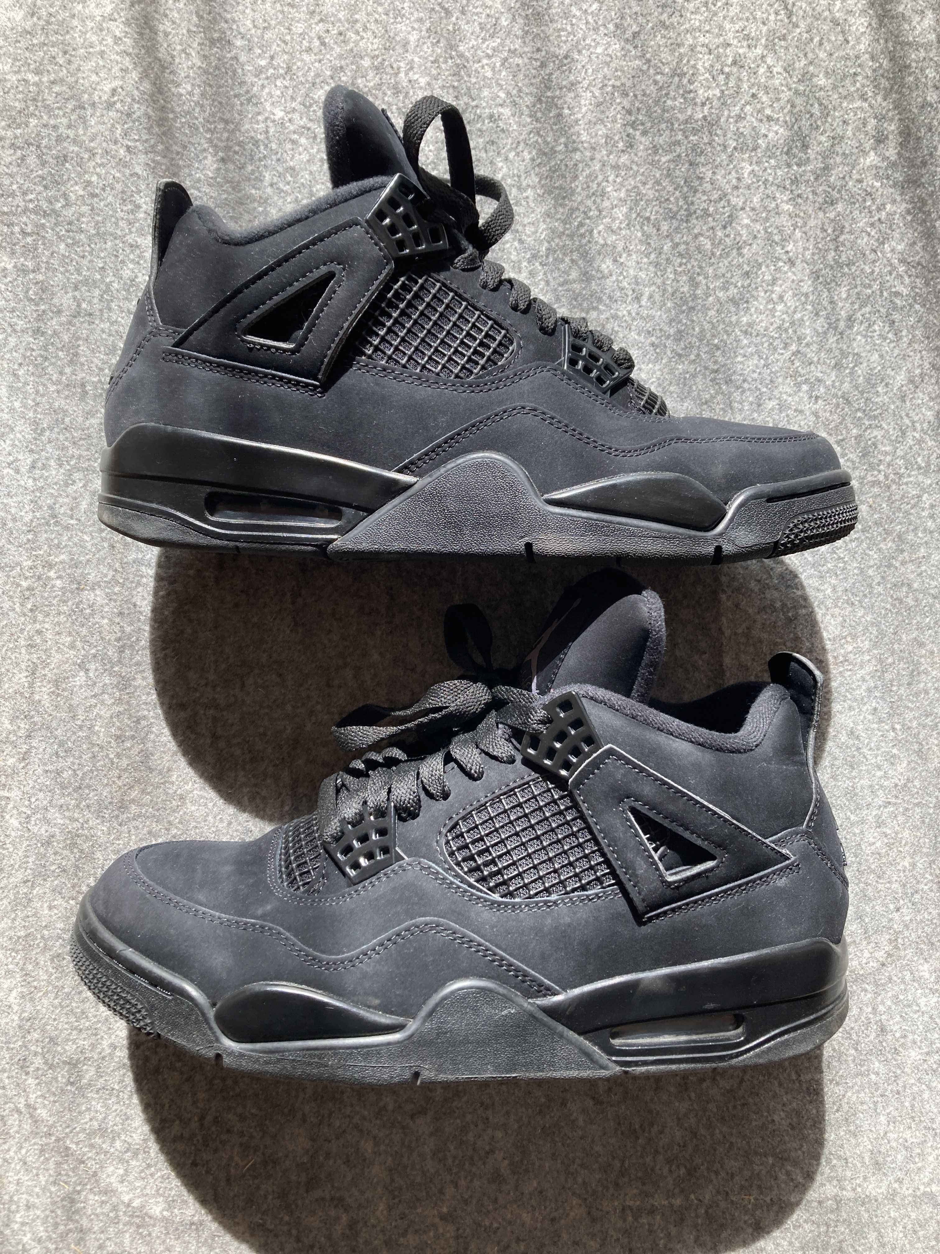 Nike Air Jordan 4 "Black Cat"