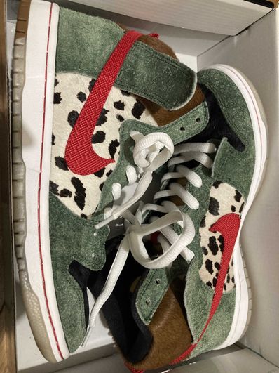 Nike SB Dunk High Pro QS "Dog Walker"
