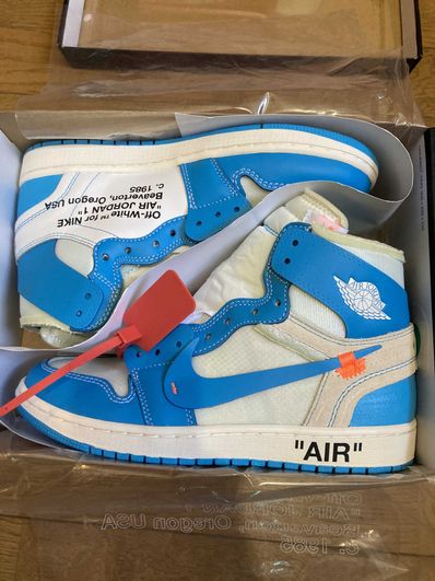 Off-White × Nike Air Jordan 1 High UNC "White/Dark Powder Blue"