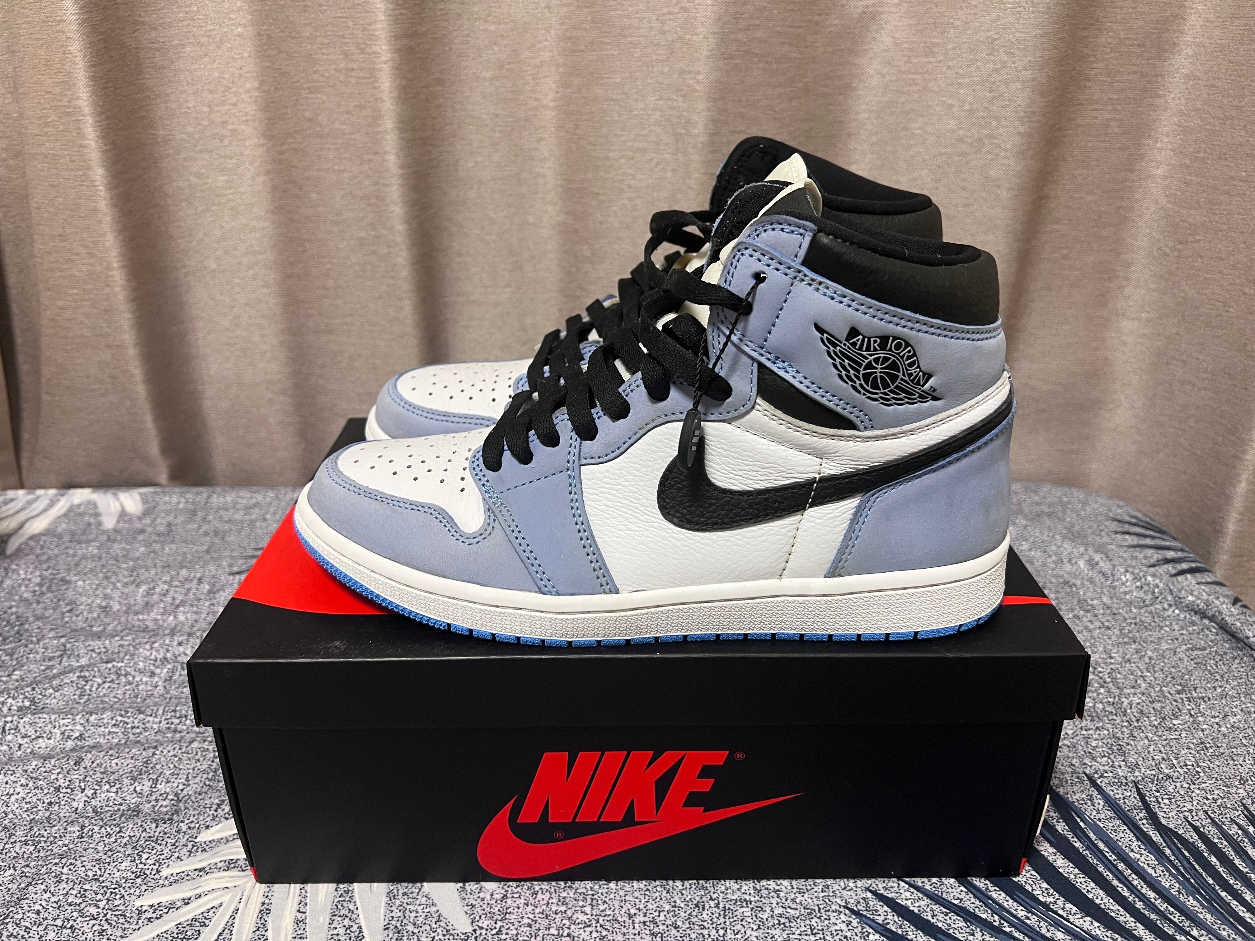 Nike Air Jordan 1 High OG "University Blue"