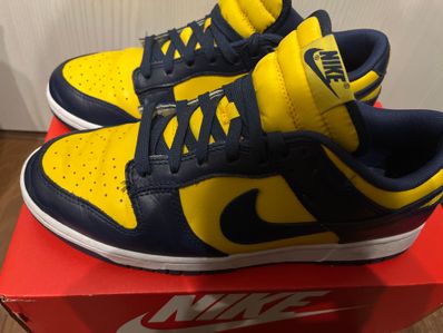Nike Dunk Low "Michigan"