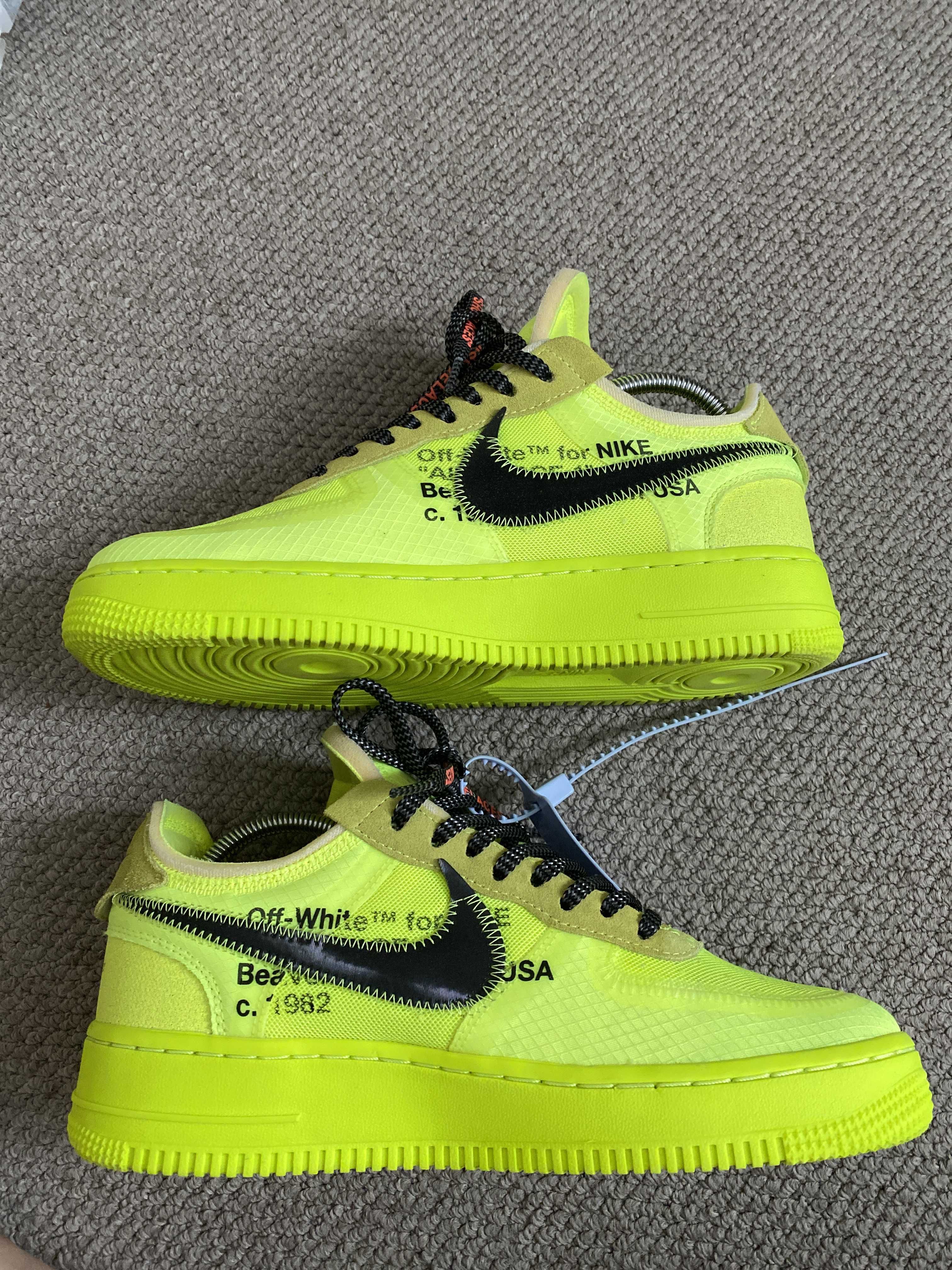 Off-White × Nike Air Force 1 Low "Volt"